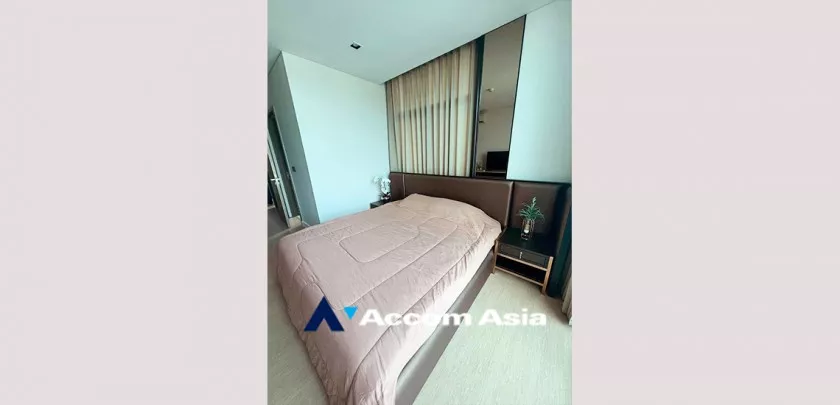 7  2 br Condominium for rent and sale in Silom ,Bangkok BTS Saphan Taksin - MRT Hua Lamphong at The Room Charoenkrung 30 AA33174
