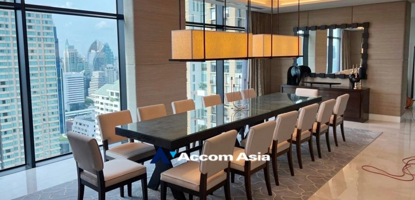 5  4 br Condominium For Rent in Ploenchit ,Bangkok BTS Ratchadamri at The St. Regis Bangkok (Residences) AA33187