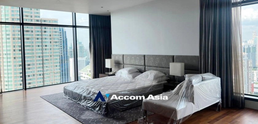 7  4 br Condominium For Rent in Ploenchit ,Bangkok BTS Ratchadamri at The Residences at The St. Regis Bangkok AA33187