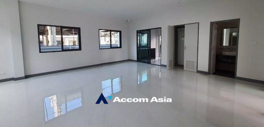 7  4 br House For Sale in  ,  at The City Bangna AA33188