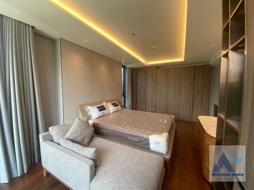 5  2 br Apartment For Rent in Sukhumvit ,Bangkok BTS Phrom Phong at Serene Place with Modern Style AA33201