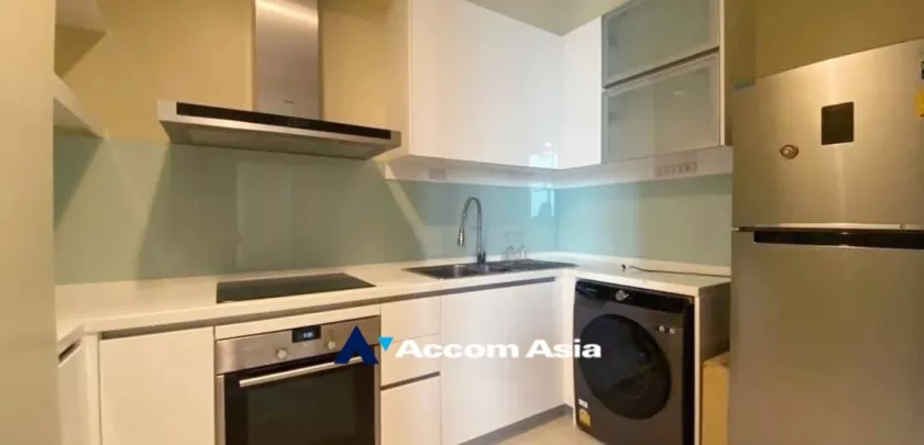 Duplex Condo |  3 Bedrooms  Condominium For Rent in Sukhumvit, Bangkok  near BTS Phrom Phong (AA33202)