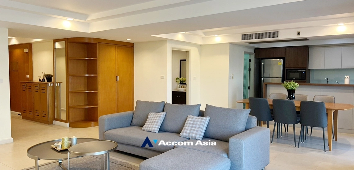 unit 3 Bedrooms  Condominium For Rent in Sukhumvit, Bangkok  near BTS Phrom Phong (AA33205)