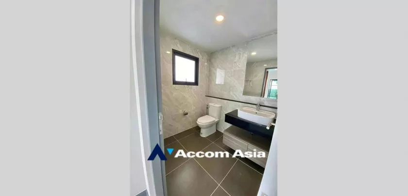 4  4 br House For Sale in Pattanakarn ,Bangkok  at The City Sukhumvit Onnut AA33208