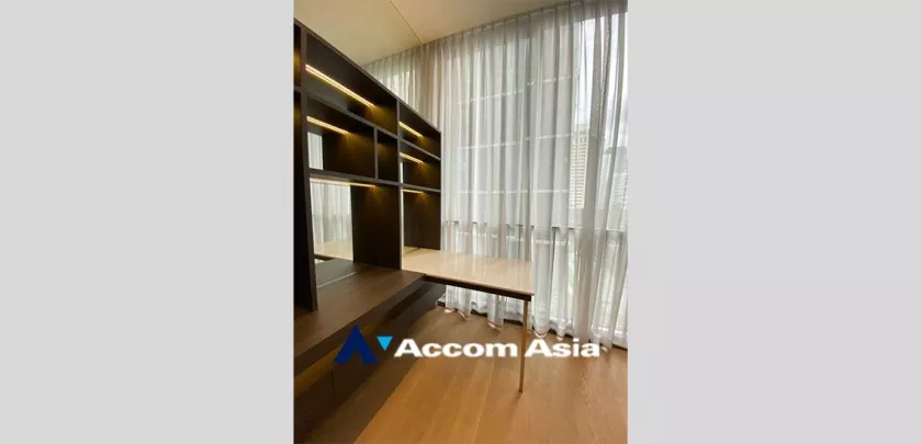 5  1 br Condominium for rent and sale in Ploenchit ,Bangkok BTS Chitlom at 28 Chidlom AA33216