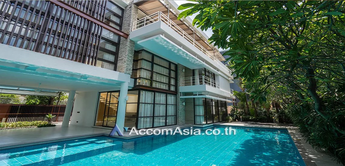 Private Swimming Pool |  5 Bedrooms  House For Rent in Sukhumvit, Bangkok  near BTS Thong Lo (64741)