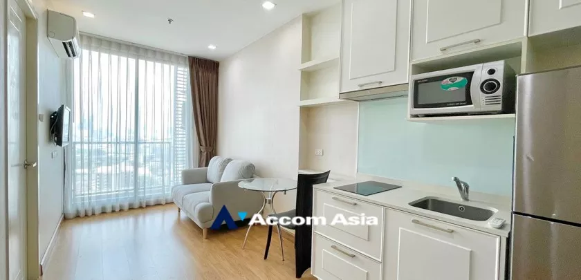  1 Bedroom  Condominium For Sale in Sukhumvit, Bangkok  near BTS On Nut (AA33235)
