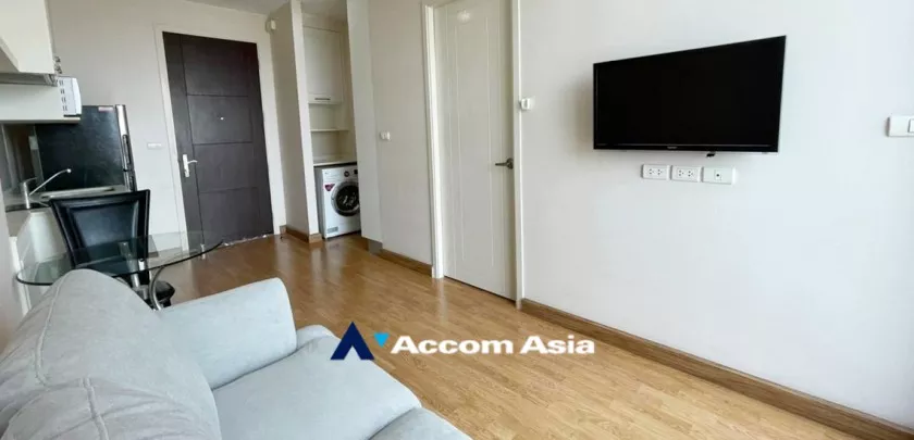  1 Bedroom  Condominium For Sale in Sukhumvit, Bangkok  near BTS On Nut (AA33235)