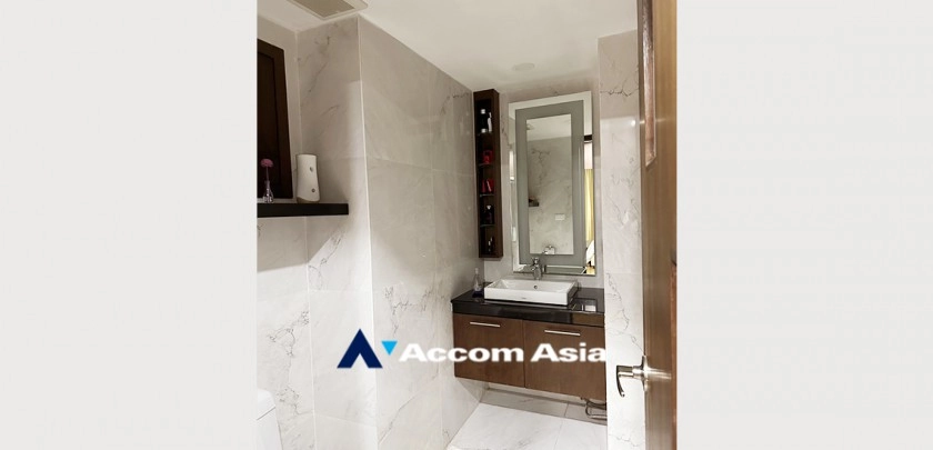 7  2 br Condominium for rent and sale in Sukhumvit ,Bangkok BTS Nana at Lake Green AA33246