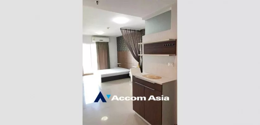  1 Bedroom  Condominium For Sale in Charoennakorn, Bangkok  near BTS Krung Thon Buri (AA33263)
