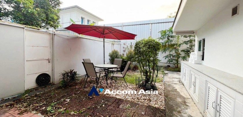 12  4 br House For Rent in Sukhumvit ,Bangkok BTS Thong Lo AA33264