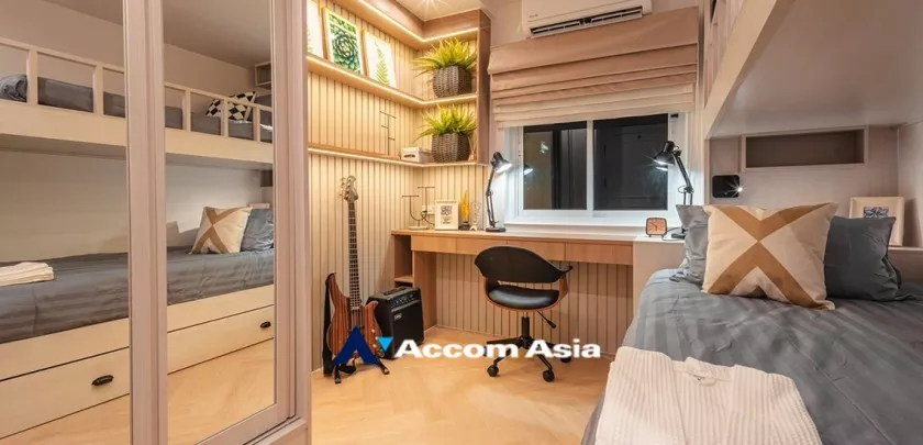 10  2 br Condominium For Sale in Sathorn ,Bangkok  at Fortune Condo Town AA33271