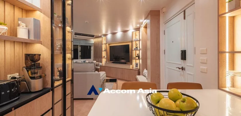 unit 2 Bedrooms  Condominium For Sale in Sathorn, Bangkok  (AA33271)