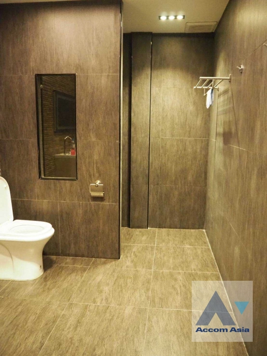 15  4 br Townhouse For Rent in Sathorn ,Bangkok BTS Saint Louis AA33272