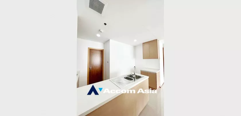 5  2 br Condominium for rent and sale in Sathorn ,Bangkok BTS Chong Nonsi - BRT Sathorn at The Empire Place AA33282