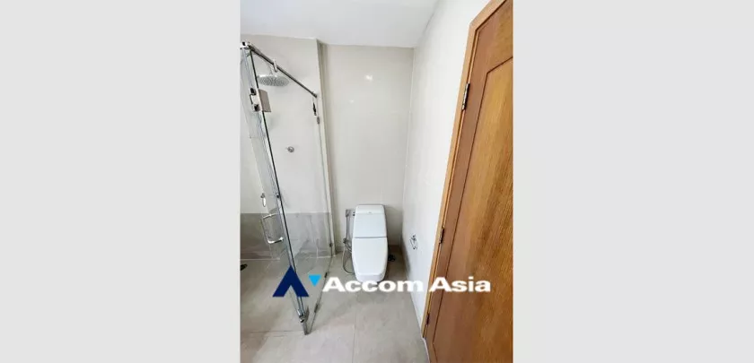 15  2 br Condominium for rent and sale in Sathorn ,Bangkok BTS Chong Nonsi - BRT Sathorn at The Empire Place AA33282