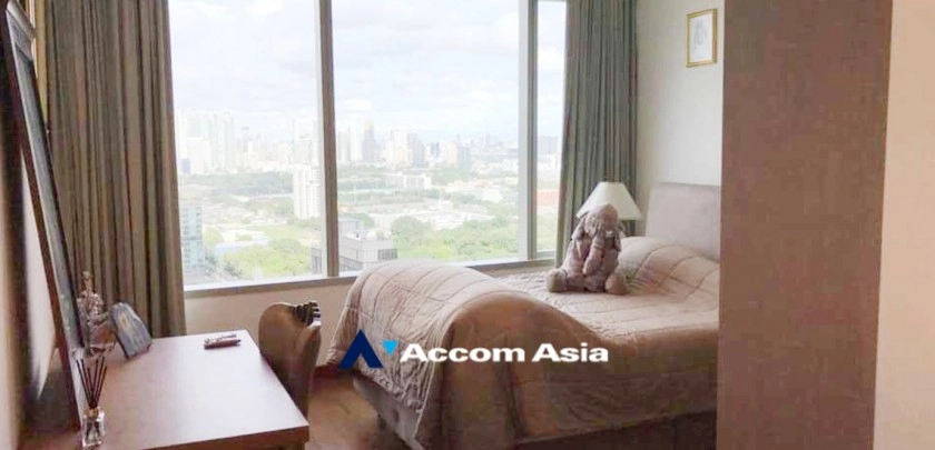 6  2 br Condominium For Sale in Ploenchit ,Bangkok BTS Ratchadamri - MRT Silom at 185 Rajadamri AA33283