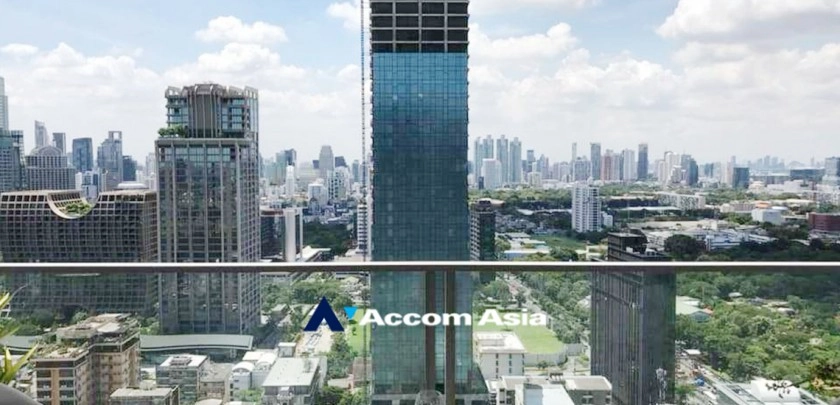 14  2 br Condominium For Sale in Ploenchit ,Bangkok BTS Ratchadamri at 185 Rajadamri AA33283