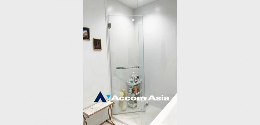 11  2 br Condominium For Sale in Ploenchit ,Bangkok BTS Ratchadamri - MRT Silom at 185 Rajadamri AA33283
