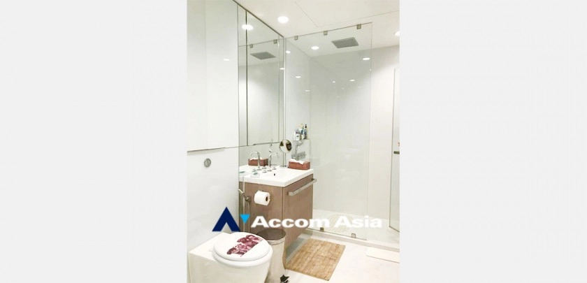 12  2 br Condominium For Sale in Ploenchit ,Bangkok BTS Ratchadamri - MRT Silom at 185 Rajadamri AA33283