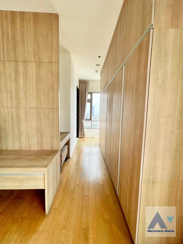 14  3 br Condominium For Rent in Sukhumvit ,Bangkok BTS Phrom Phong at The Madison AA33284