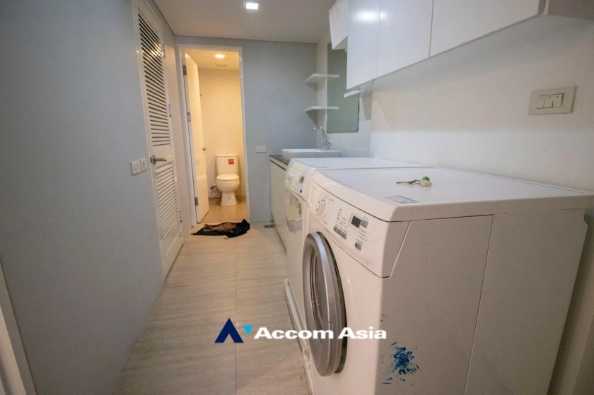 24  3 br Condominium for rent and sale in Ploenchit ,Bangkok BTS Chitlom at Chidlom Place AA33293