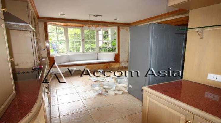 5  4 br House For Rent in Sukhumvit ,Bangkok BTS Thong Lo 64748