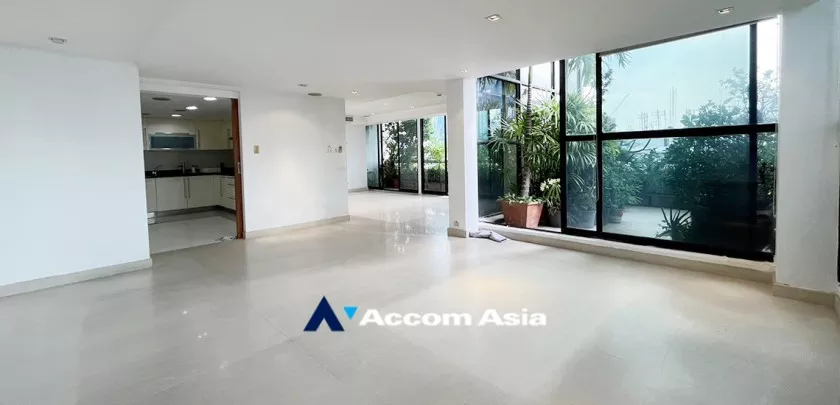 10  3 br Condominium For Sale in Ploenchit ,Bangkok BTS Chitlom at Somkid Gardens AA33297