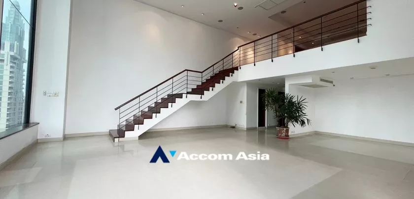 5  3 br Condominium For Sale in Ploenchit ,Bangkok BTS Chitlom at Somkid Gardens AA33297