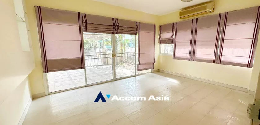 8  3 br House for rent and sale in Pattanakarn ,Bangkok BTS Bang Chak at Nantawan Village Onnuch AA33303