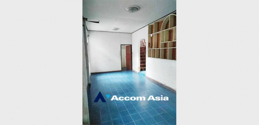 6  3 br House for rent and sale in Sukhumvit ,Bangkok BTS Punnawithi AA33310