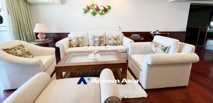 unit 3 Bedrooms  Apartment For Rent & Sale in Sukhumvit, Bangkok  near BTS Thong Lo (AA33312)