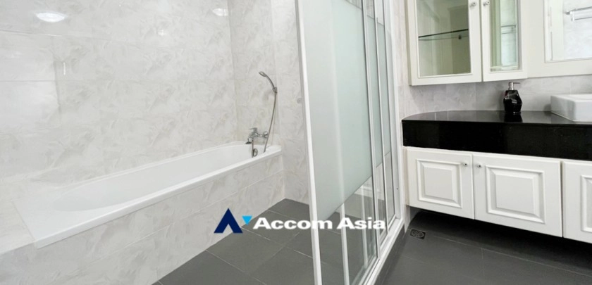 12  3 br Apartment for rent and sale in Sukhumvit ,Bangkok BTS Thong Lo at Superbly Balanced Combination AA33312