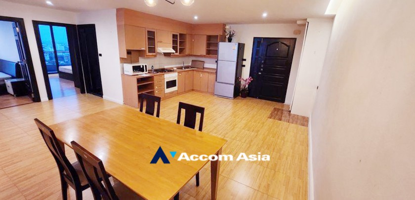 unit 3 Bedrooms  Condominium For Rent in Sukhumvit, Bangkok  near BTS Phrom Phong (AA33315)