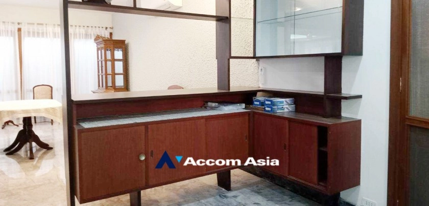 11  3 br House For Rent in New Phetchaburi ,Bangkok BTS Victory Monument AA33319