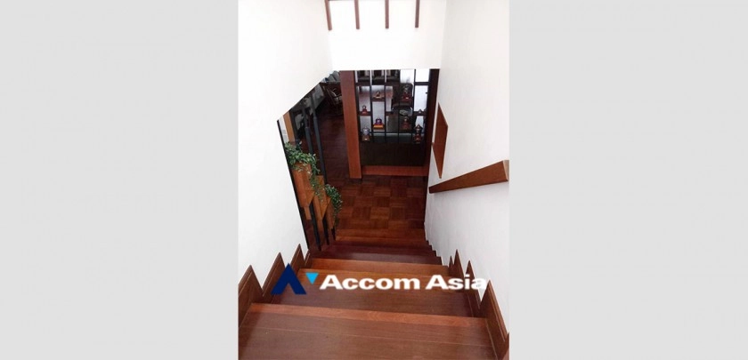 21  3 br House For Rent in New Phetchaburi ,Bangkok BTS Victory Monument AA33319