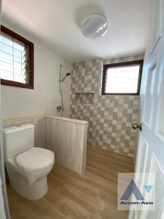 25  3 br House For Rent in New Phetchaburi ,Bangkok BTS Victory Monument AA33319