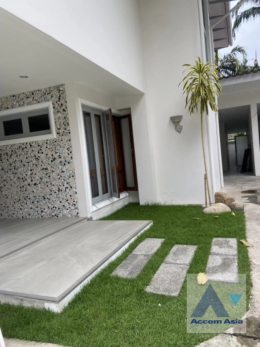31  3 br House For Rent in New Phetchaburi ,Bangkok BTS Victory Monument AA33319