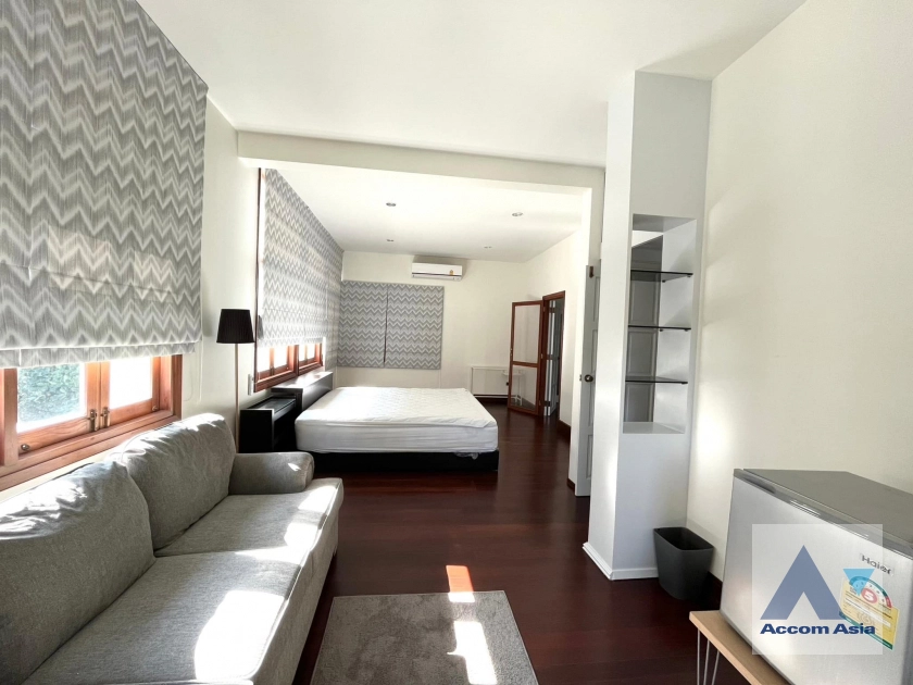 13  3 br House For Rent in New Phetchaburi ,Bangkok BTS Victory Monument AA33319