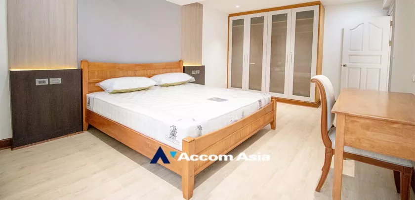 18  2 br Apartment For Rent in Ploenchit ,Bangkok BTS Ploenchit at Classic Elegance Residence AA33331