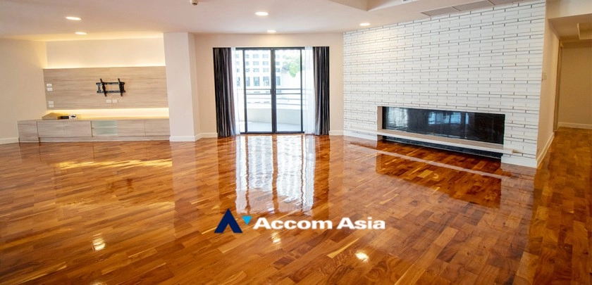 unitHuge Terrace, Penthouse, Pet friendly |  3 Bedrooms  Apartment For Rent in Sukhumvit, Bangkok  near BTS Asok - MRT Sukhumvit (AA33332)