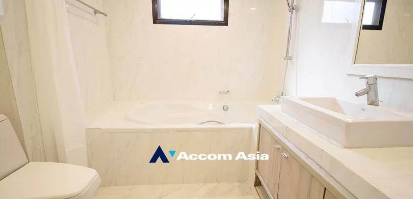 35  3 br Apartment For Rent in Sukhumvit ,Bangkok BTS Asok - MRT Sukhumvit at Charming panoramic views AA33332