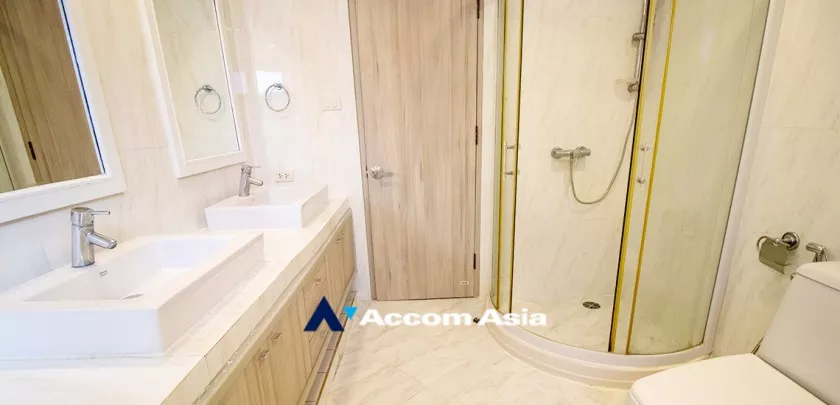 36  3 br Apartment For Rent in Sukhumvit ,Bangkok BTS Asok - MRT Sukhumvit at Charming panoramic views AA33332