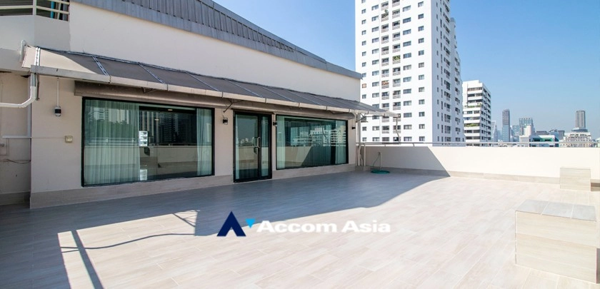 unitHuge Terrace, Penthouse, Pet friendly |  3 Bedrooms  Apartment For Rent in Sukhumvit, Bangkok  near BTS Asok - MRT Sukhumvit (AA33332)