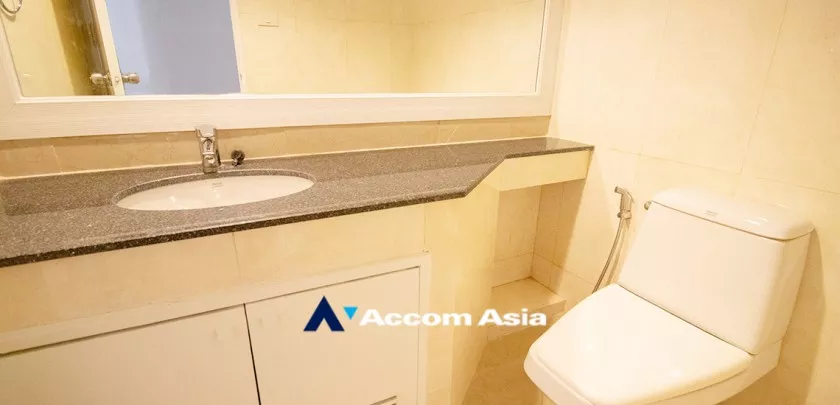 27  3 br Apartment For Rent in Sukhumvit ,Bangkok BTS Asok - MRT Sukhumvit at Panoramic City View Apartment in Asoke – 550m to BTS AA33333