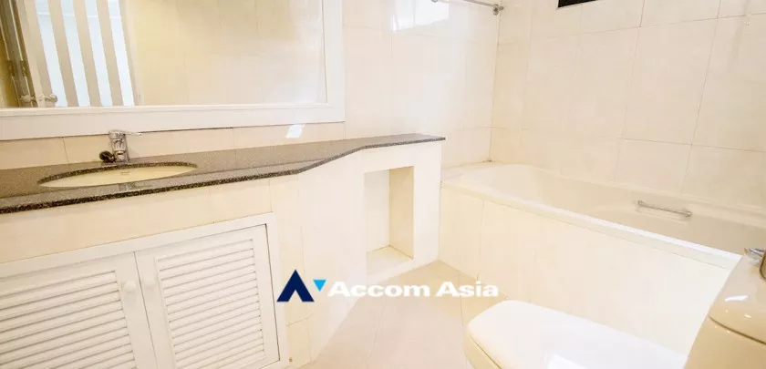 26  3 br Apartment For Rent in Sukhumvit ,Bangkok BTS Asok - MRT Sukhumvit at Panoramic City View Apartment in Asoke – 550m to BTS AA33333