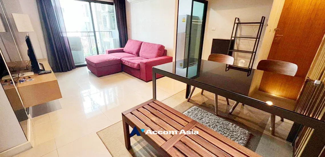 Zenith Place Sukhumvit 42 Condominium  2 Bedroom for Sale & Rent BTS Ekkamai in Sukhumvit Bangkok