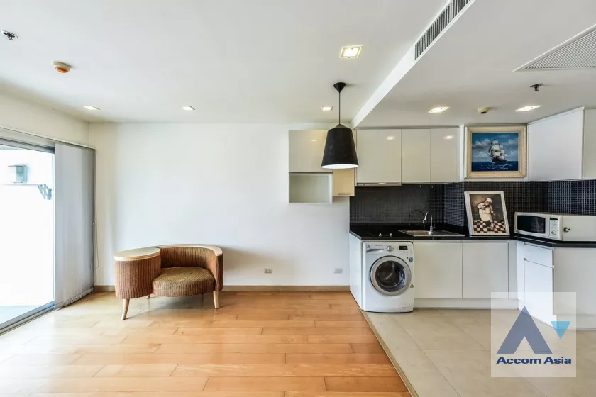  1  2 br Condominium For Sale in Silom ,Bangkok BTS Sala Daeng - MRT Sam Yan at Vertiq Rama 4 Siam AA33359