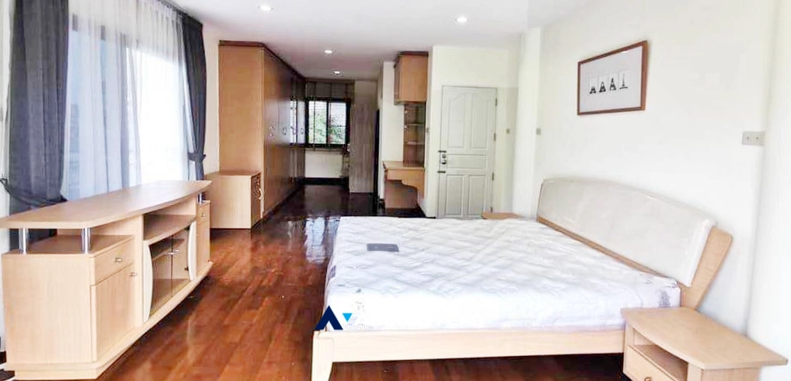 8  4 br House For Rent in Sathorn ,Bangkok BRT Arkhan Songkhro AA33376