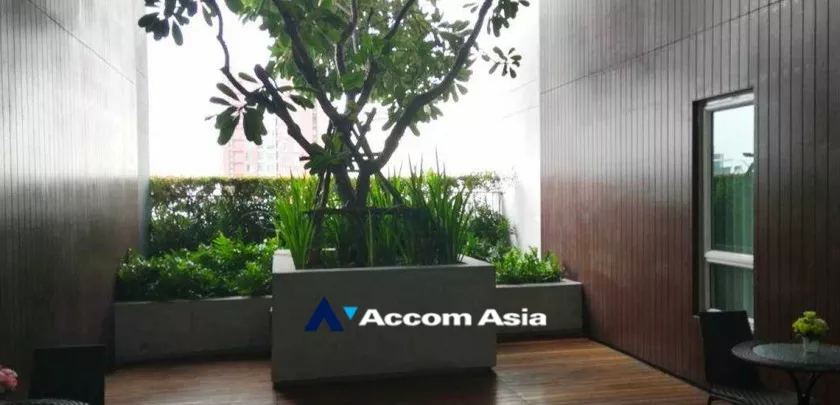 Huge Terrace |  The Bloom Sukhumvit 71 Condominium  2 Bedroom for Sale & Rent BTS Phra khanong in Sukhumvit Bangkok